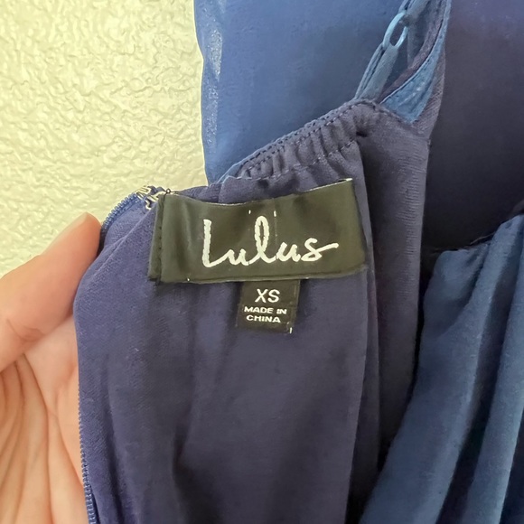 Dress - Picture 4 of 4